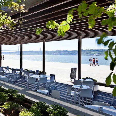 Отель Altis Belem & Spa, A Member Of Design 5*